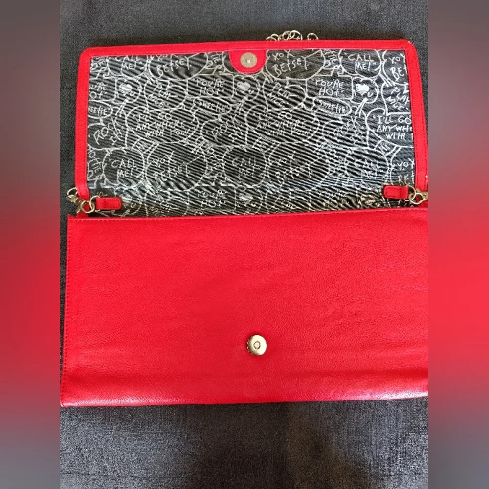 Betsy Johnson Red Studded Chain Envelope Shoulder Bag - Picture 3 of 5